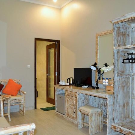 Favorite Exclusive Villa And Spa Nusa Penida Exterior photo