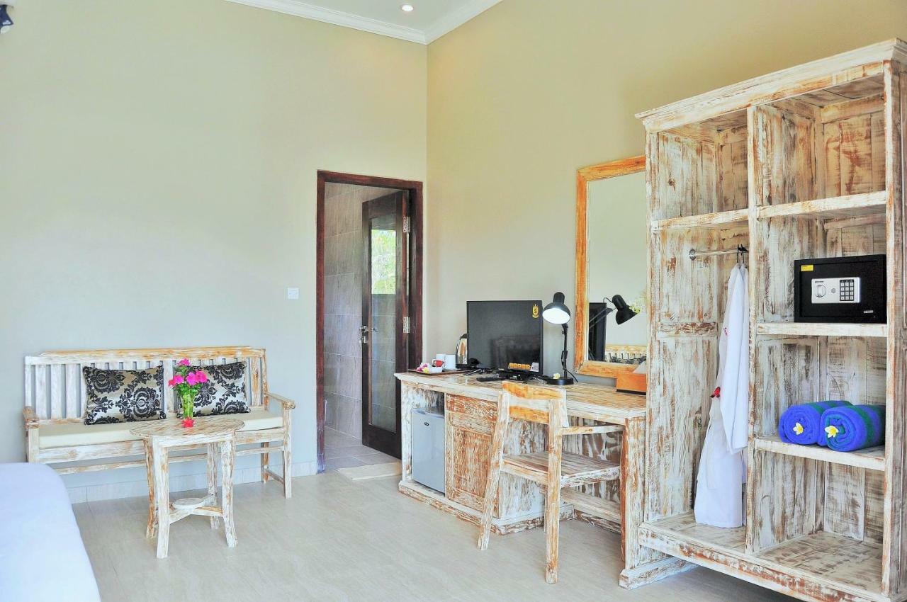 Favorite Exclusive Villa And Spa Nusa Penida Exterior photo